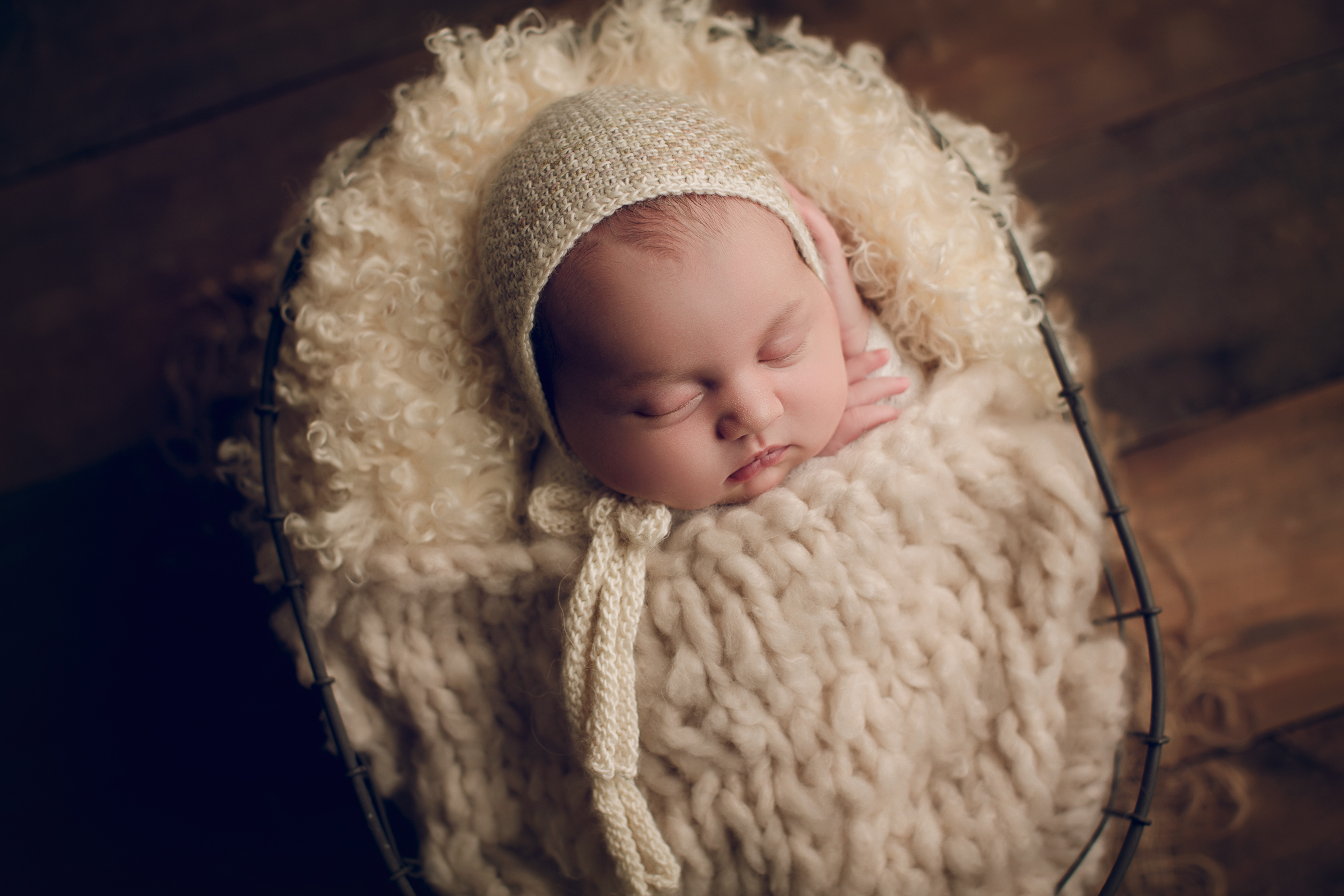 Adelaide Newborn photographer photo of a newborn baby.