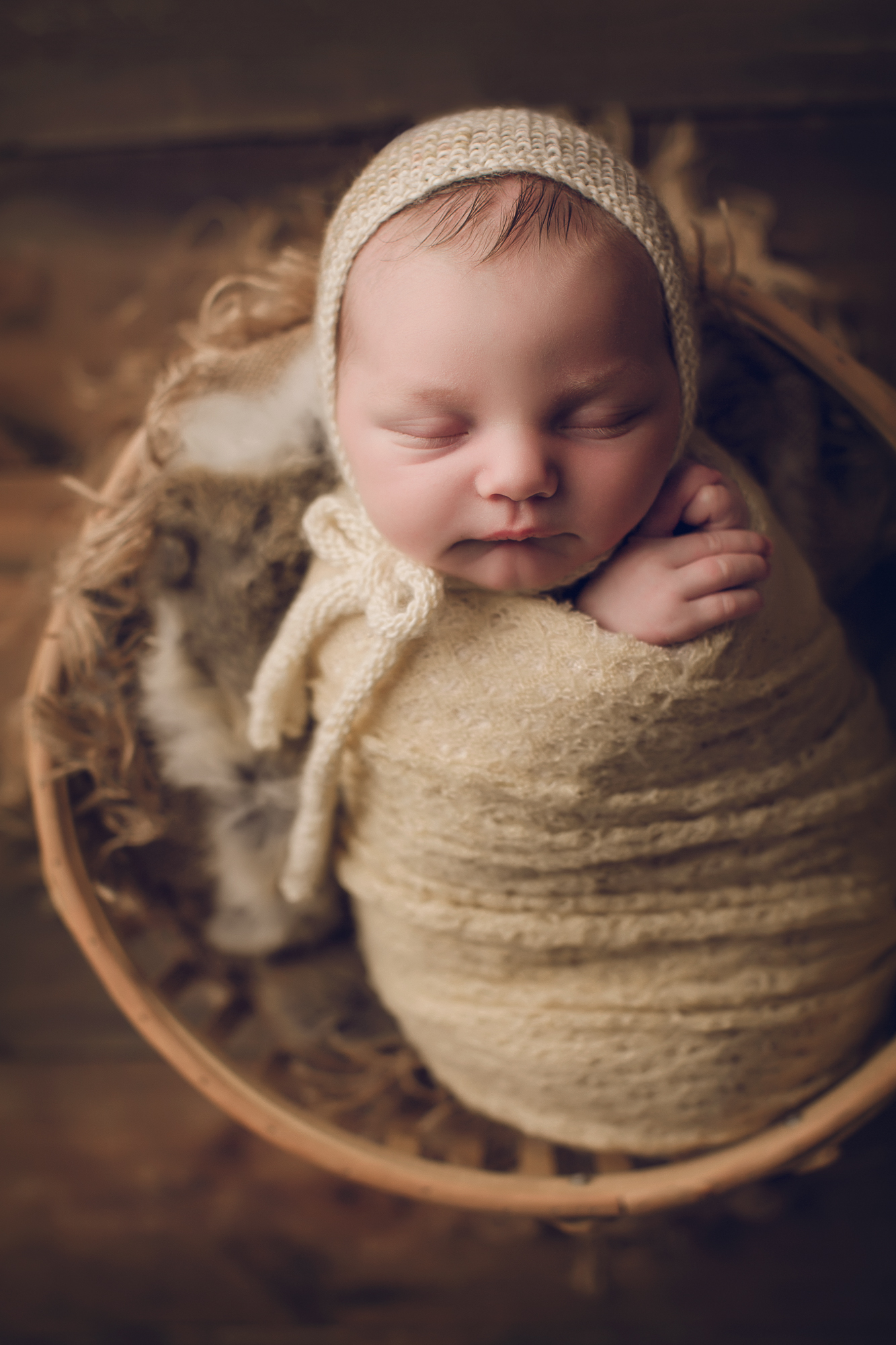 Adelaide newborn photography photo of a newborn baby.