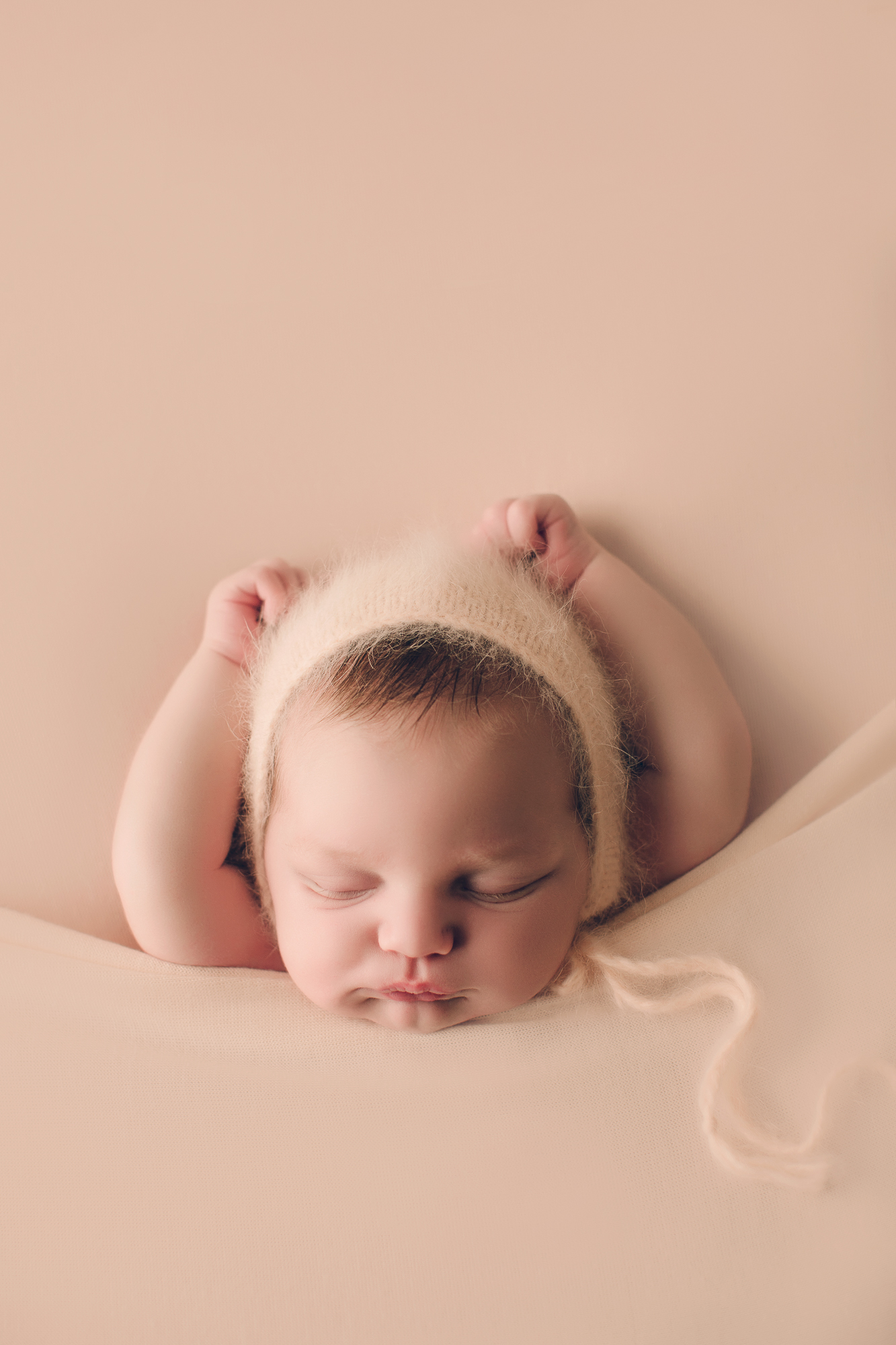 Adelaide newborn photography photo of a newborn baby.