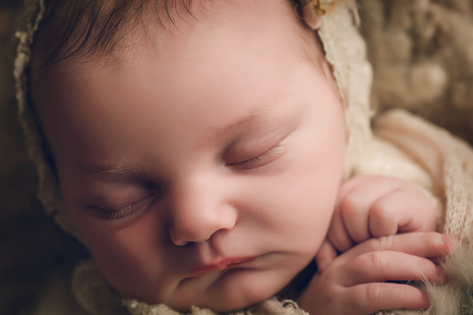 Adelaide newborn photography photo of a newborn baby.