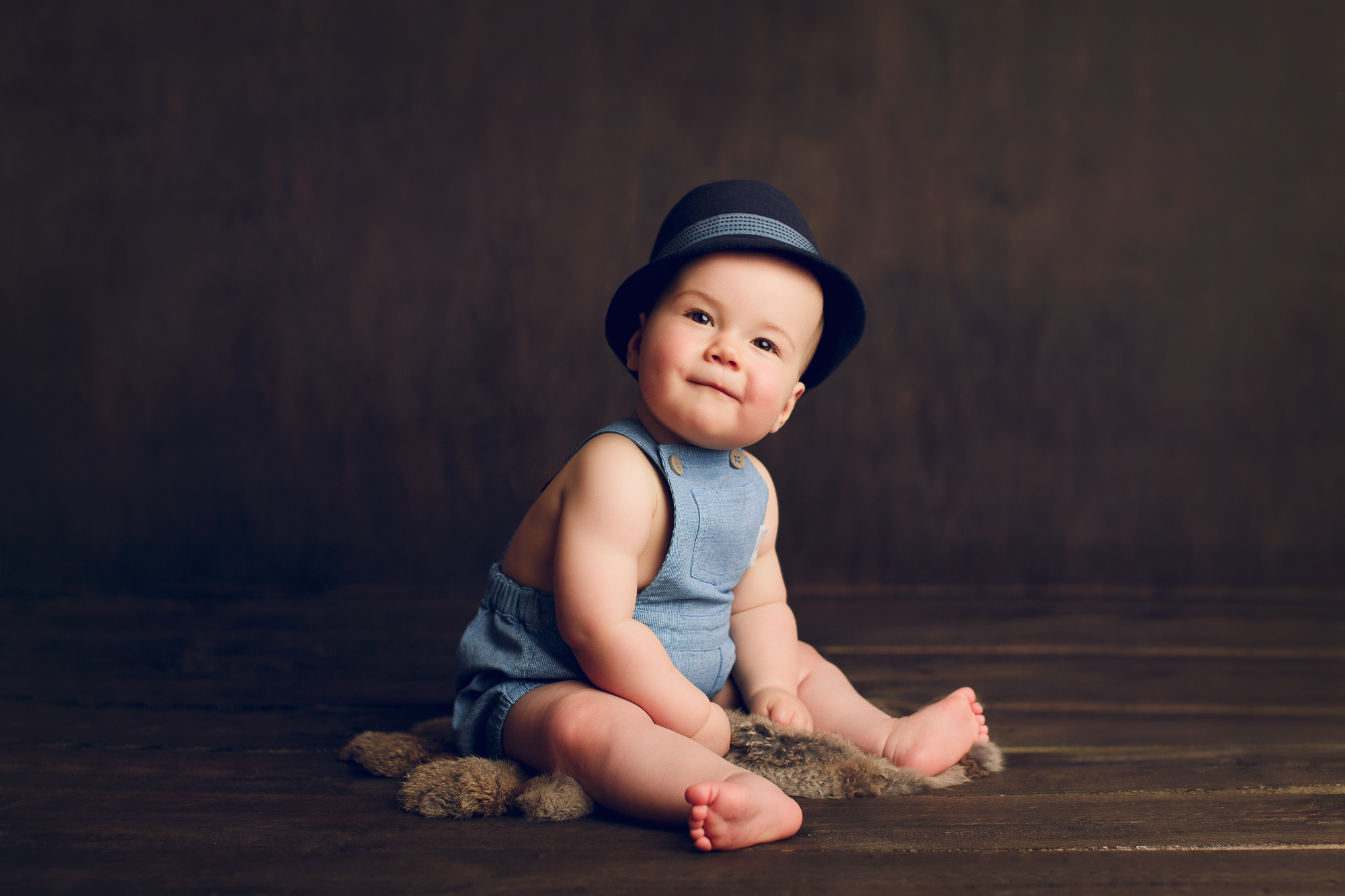 Adelaide baby photographer photo of a newborn baby.