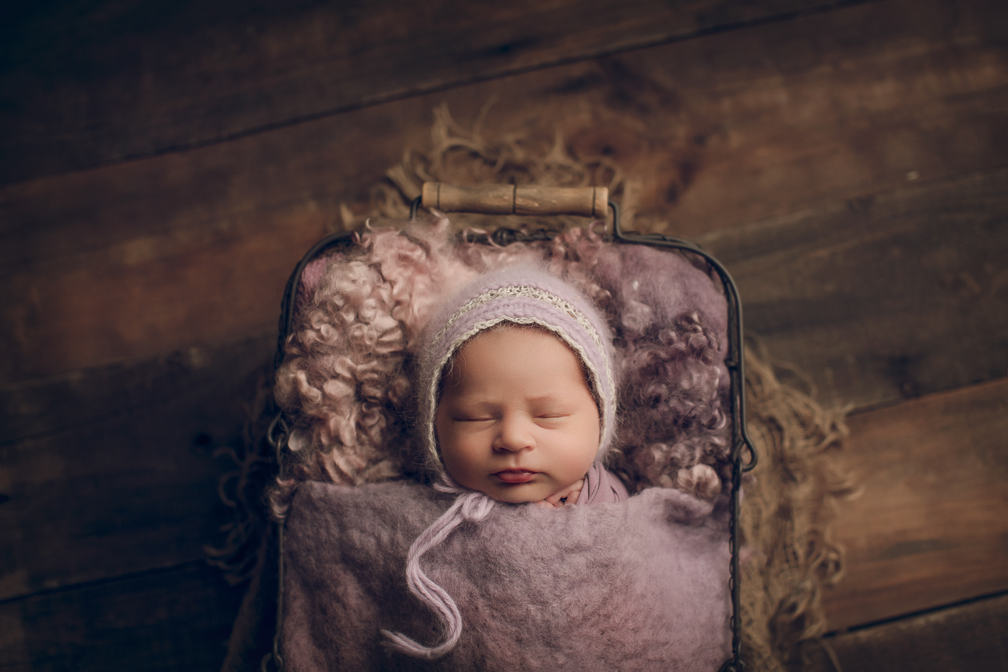 Adelaide Newborn photography photo of a newborn baby.