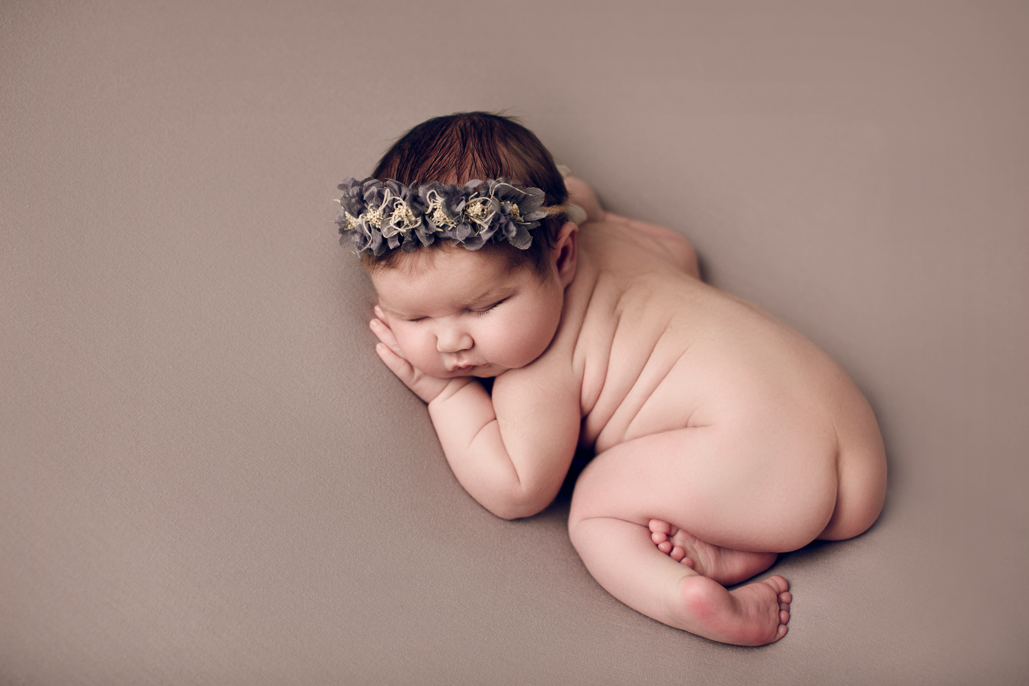 Adelaide Newborn photography photo of a newborn baby.