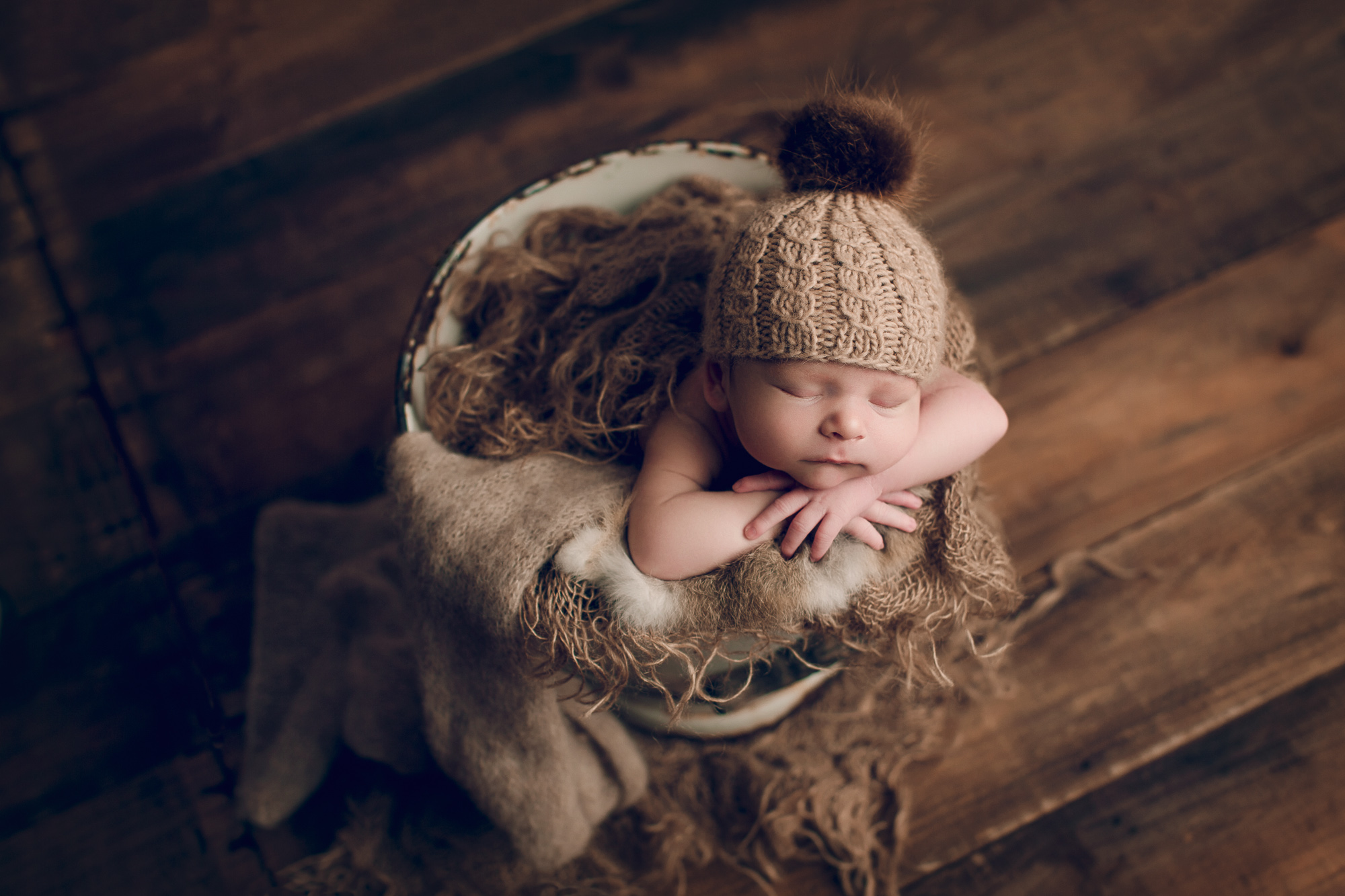 Adelaide Newborn photography photo of a newborn baby boy.