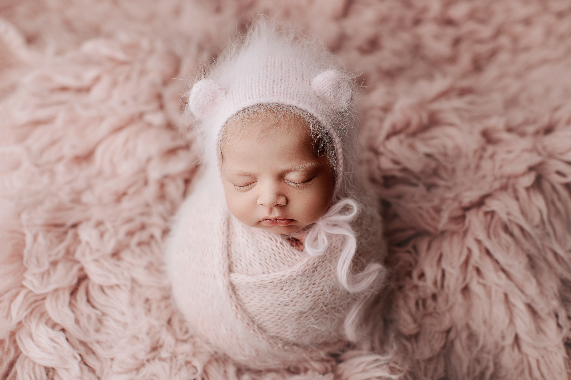 Adelaide newborn baby photographer's photo of a newborn baby girl.