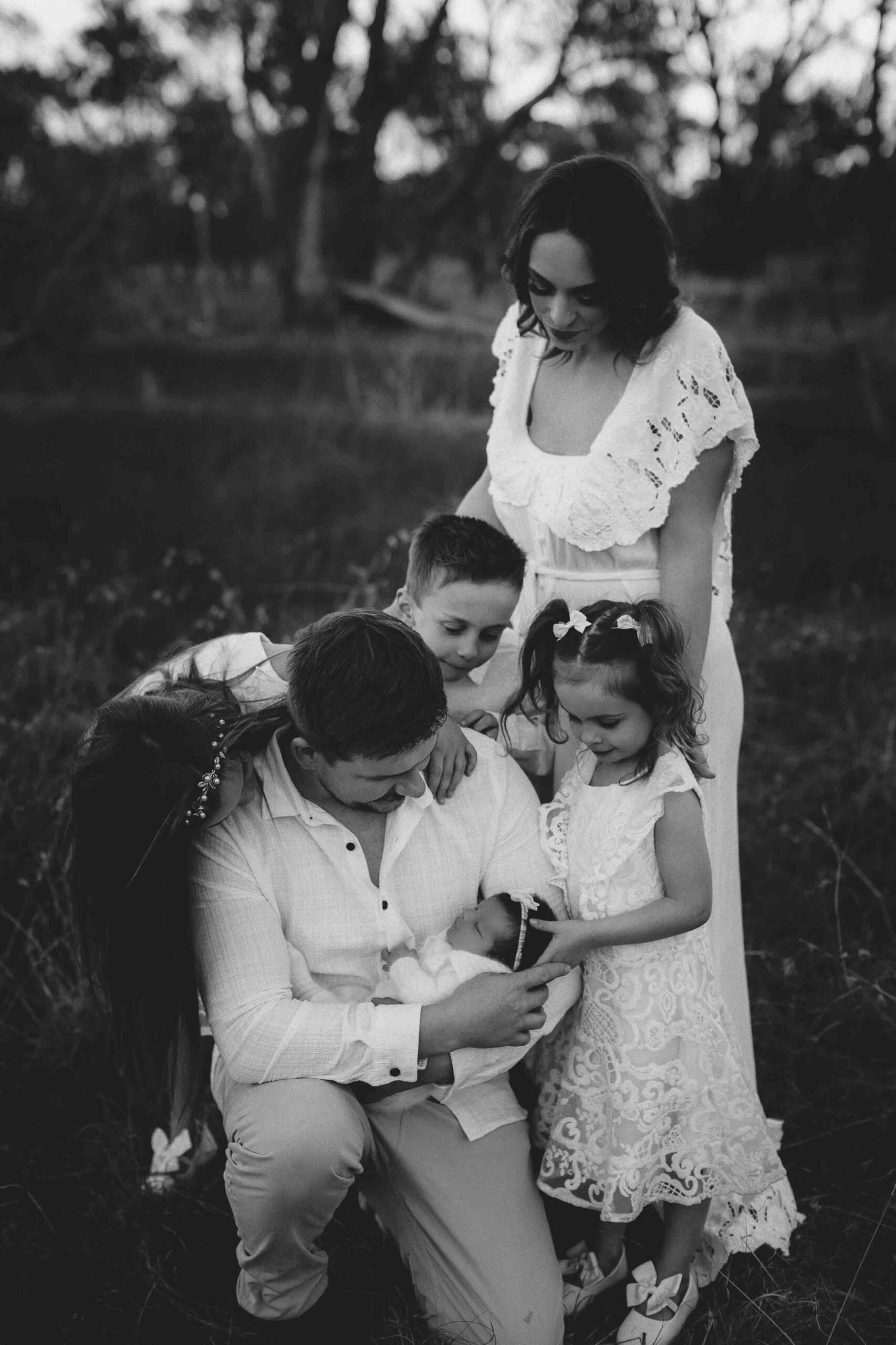 An Adelaide family of 6 at a photo shoot at sunset.