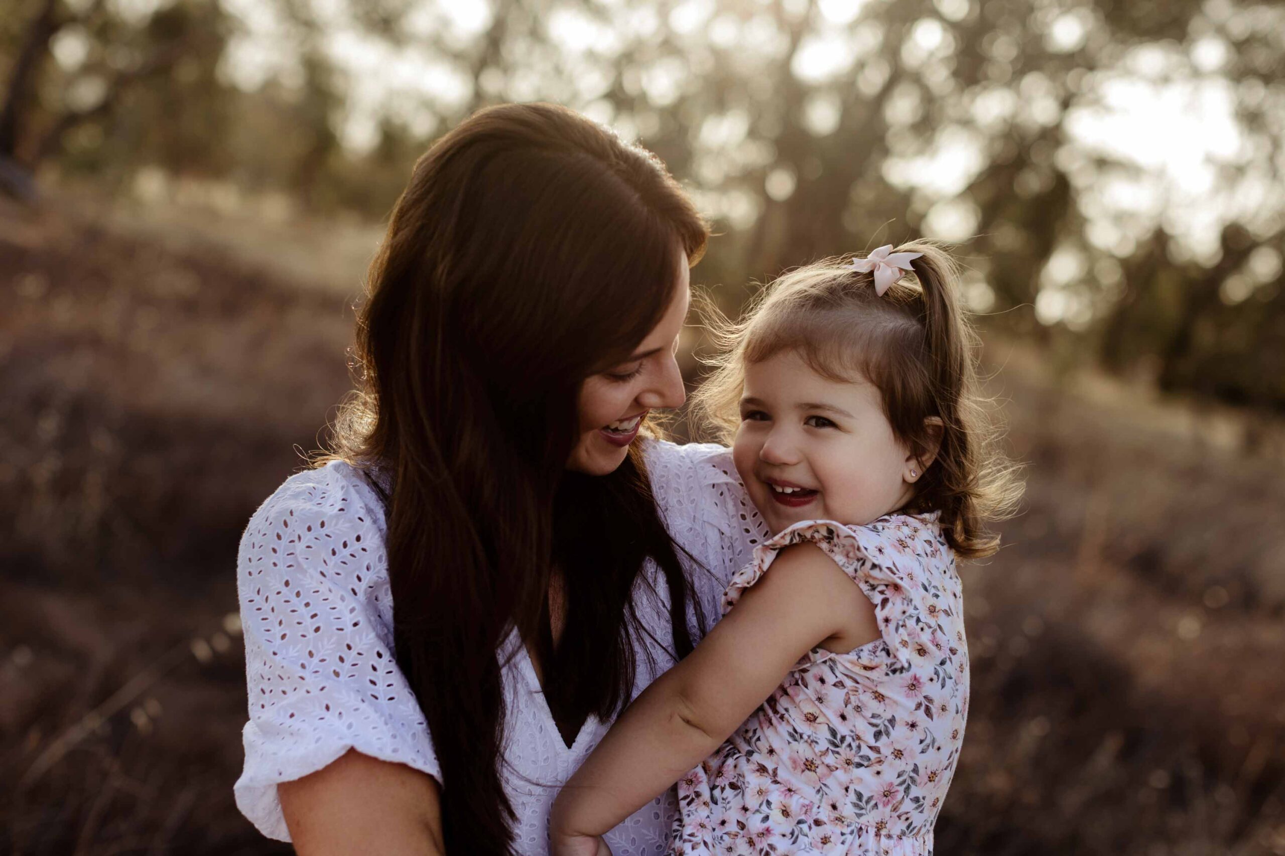 Candid Adelaide family photos showing real moments between parents and kids.